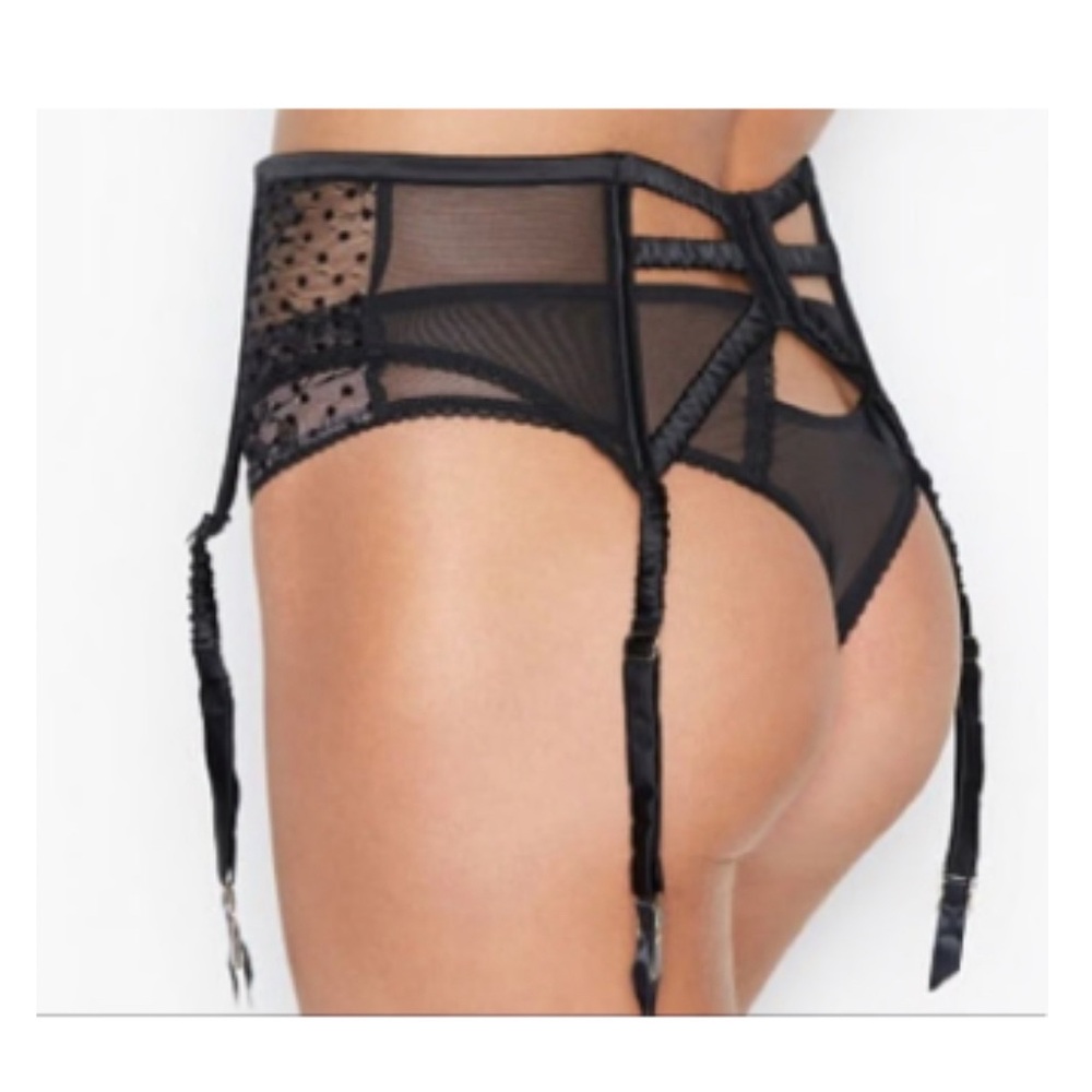 Victoria’s Secret Dream Angels Garter Belt 💎